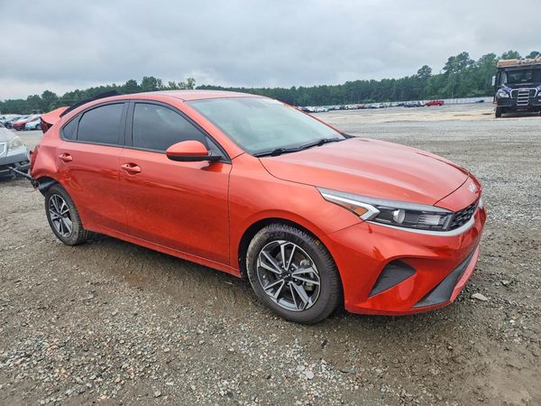 2022 KIA FORTE FE, LXS