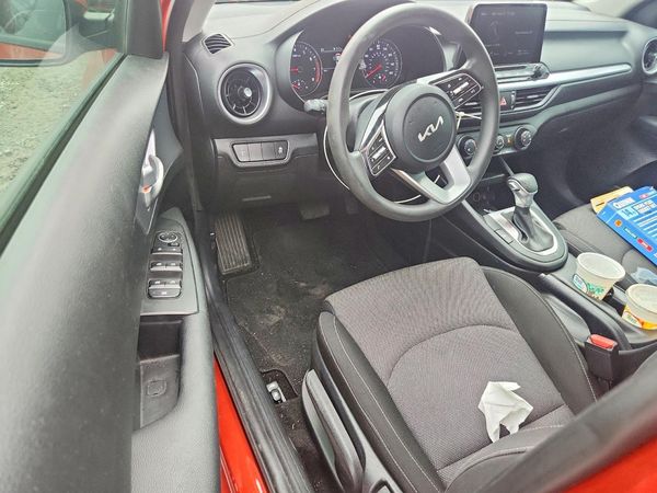 2022 KIA FORTE FE, LXS