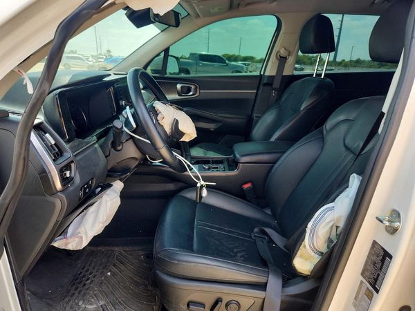 2023 KIA SORENTO