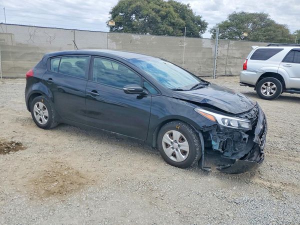 2018 KIA FORTE5