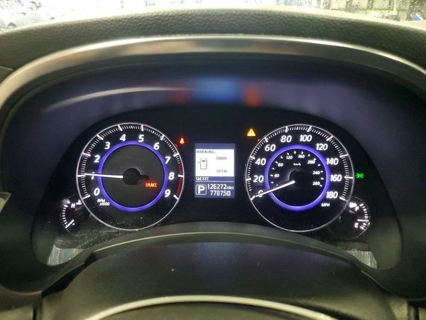 2015 INFINITI QX70