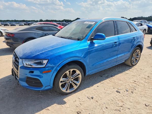 2016 AUDI Q3 Premium Plus — Front 3/4