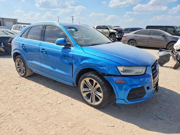 2016 AUDI Q3 Premium Plus — Passenger 3/4