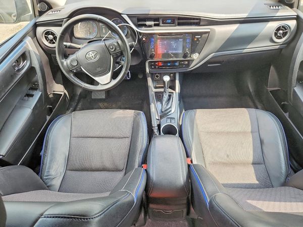 2017 TOYOTA COROLLA
