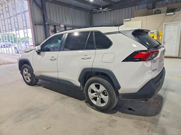 2019 TOYOTA RAV 4 XLE / XLE Premium 4WD