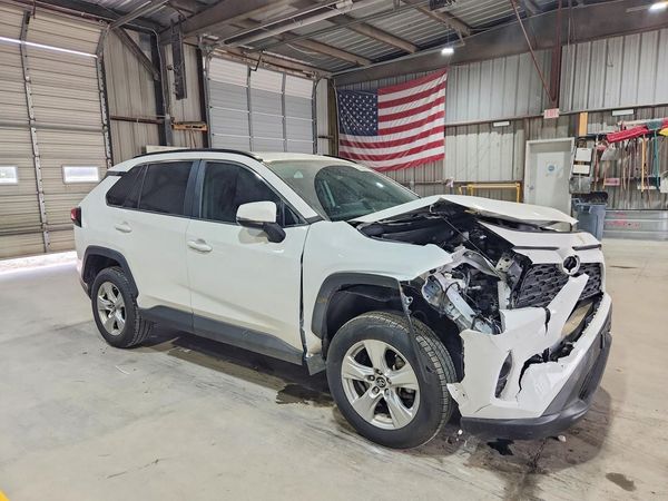 2019 TOYOTA RAV 4 XLE / XLE Premium 4WD
