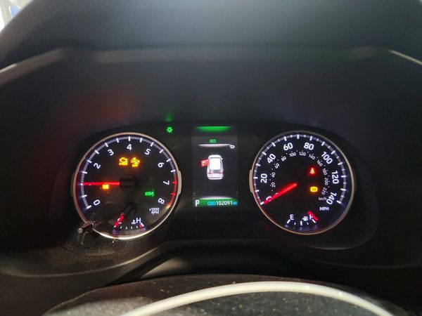 2019 TOYOTA RAV 4 XLE / XLE Premium 4WD