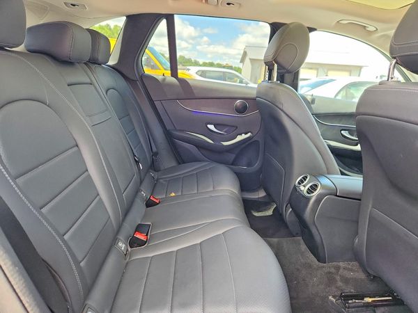 2021 MERCEDES-BENZ GLC GLC300-4M