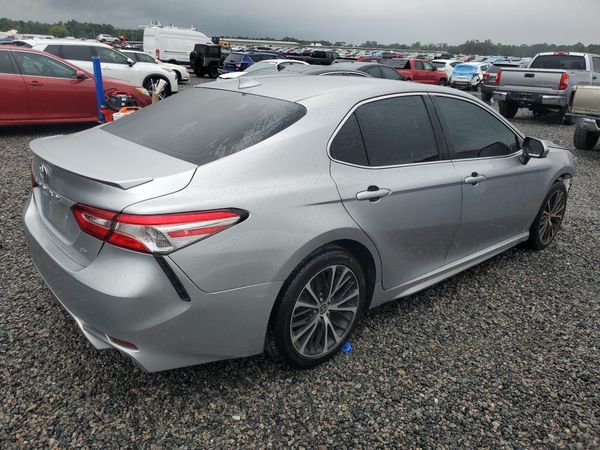 2020 TOYOTA CAMRY