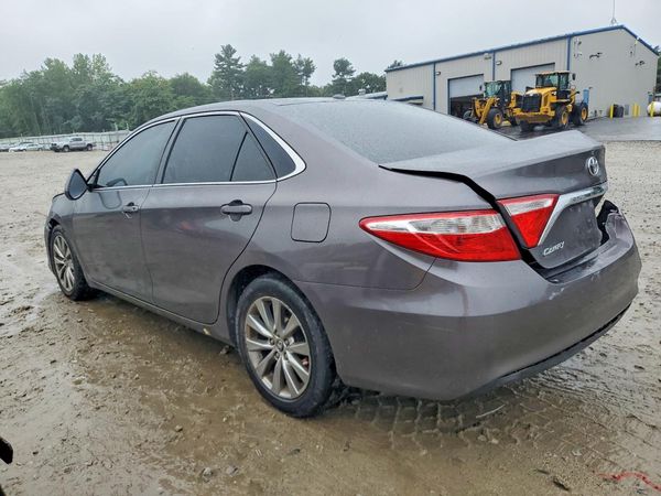 2015 TOYOTA CAMRY