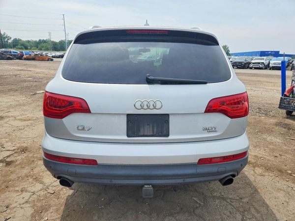 2014 AUDI Q7 Premium Plus