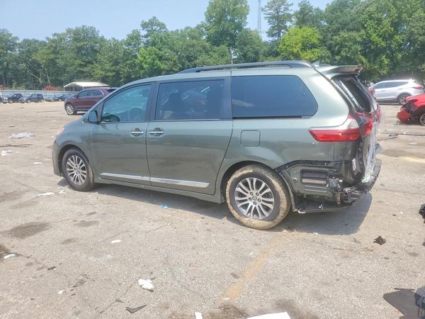 2020 TOYOTA SIENNA
