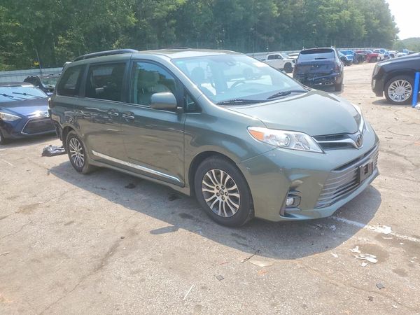2020 TOYOTA SIENNA