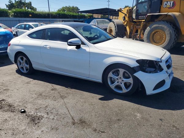 2017 MERCEDES-BENZ C C300