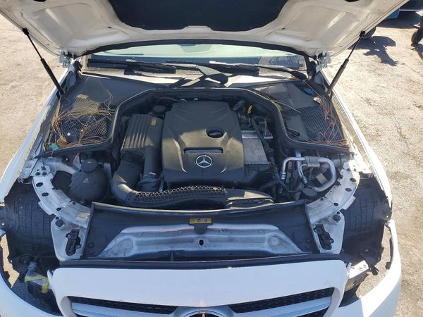 2017 MERCEDES-BENZ C C300