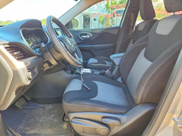 2016 JEEP CHEROKEE