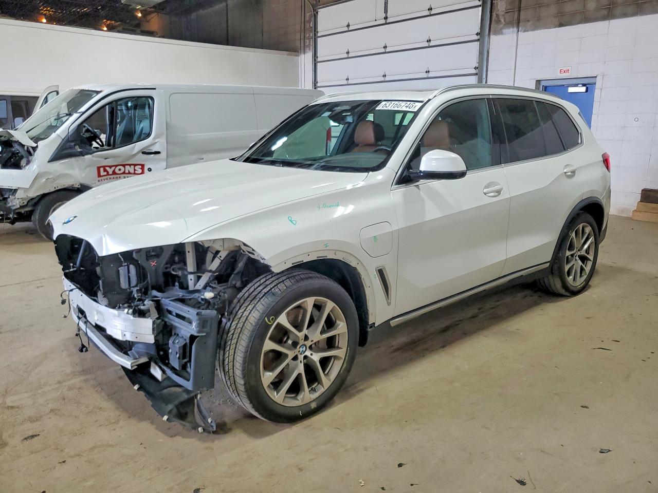 2021 BMW X5 xDrive45e