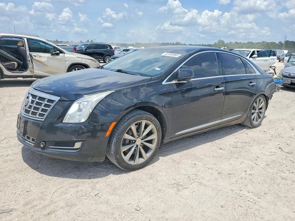 2013 CADILLAC XTS Base