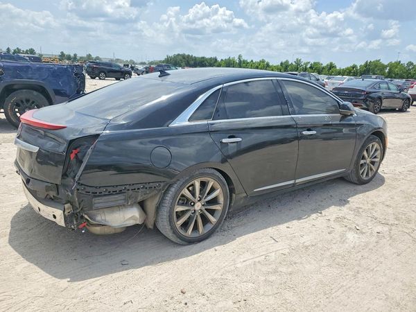 2013 CADILLAC XTS Base