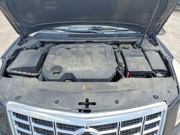 2013 CADILLAC XTS Base