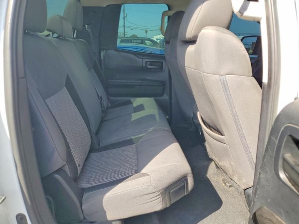 2016 TOYOTA TUNDRA