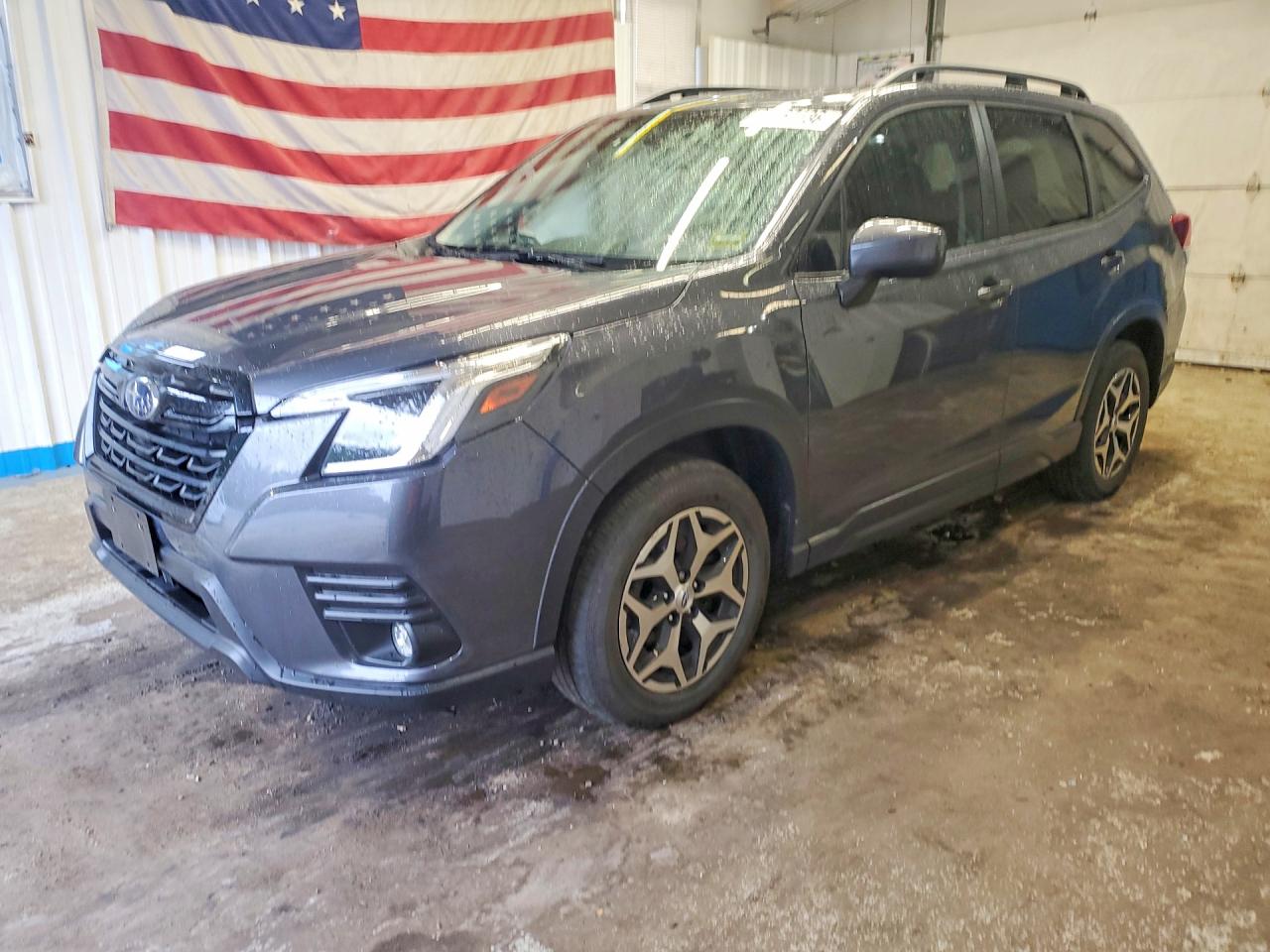 2024 SUBARU FORESTER Premium