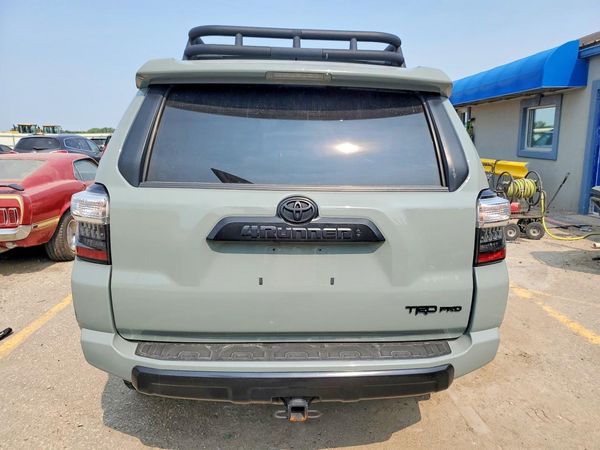 2021 TOYOTA 4RUNNER TRD Pro
