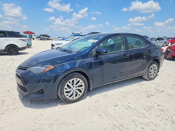 2017 TOYOTA COROLLA