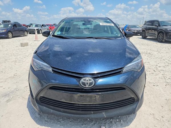 2017 TOYOTA COROLLA