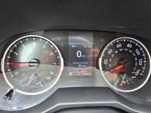 2022 TOYOTA RAV4 LE