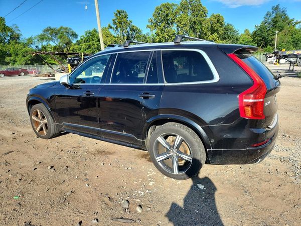 2016 VOLVO XC90 SVR5 R-Design