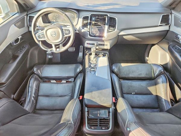 2016 VOLVO XC90 SVR5 R-Design