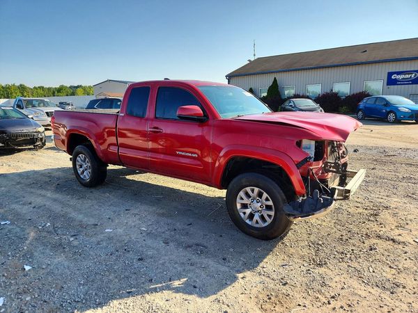 2016 TOYOTA TACOMA SR/SR5