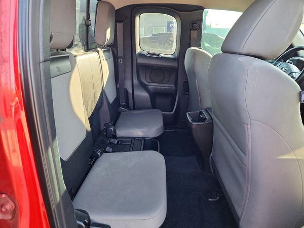 2016 TOYOTA TACOMA SR/SR5