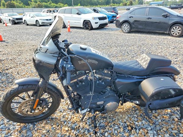 2015 HARLEY-DAVIDSON XL