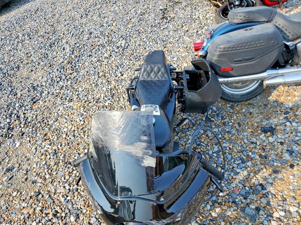 2015 HARLEY-DAVIDSON XL