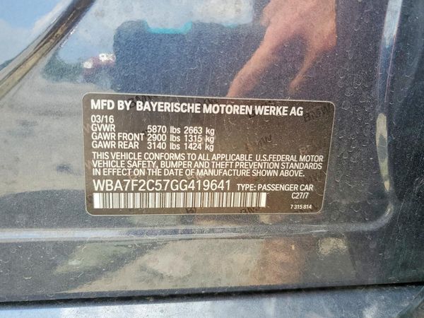 2016 BMW 750 xDrive