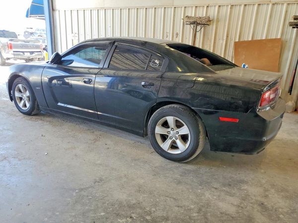2012 DODGE CHARGER SE