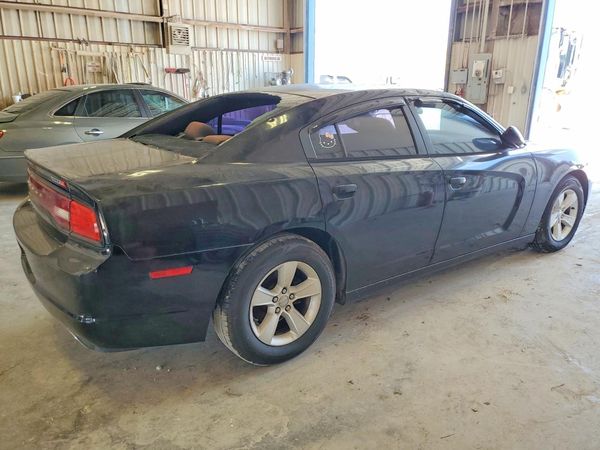 2012 DODGE CHARGER SE