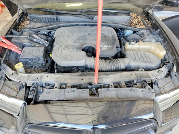 2012 DODGE CHARGER SE
