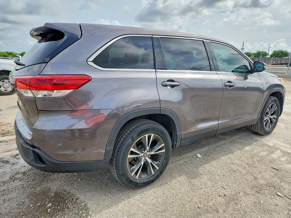 2019 TOYOTA HIGHLANDER