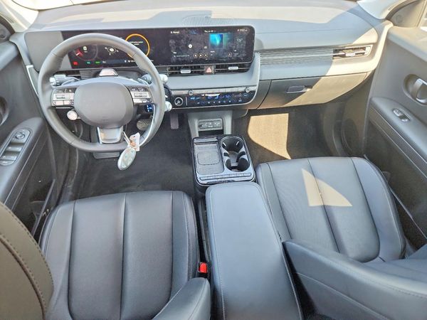 2025 HYUNDAI IONIQ 5 SEL