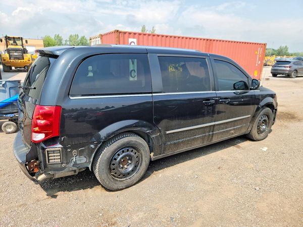 2017 DODGE GRAND CARAVAN Crew