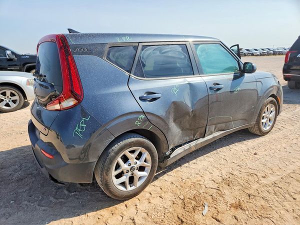 2021 KIA SOUL LX, S, X-Line
