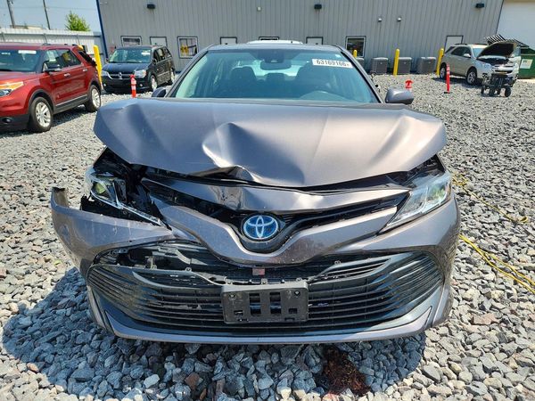 2020 TOYOTA CAMRY