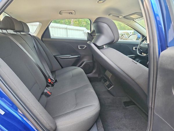 2026 KIA K4 LX, LXS