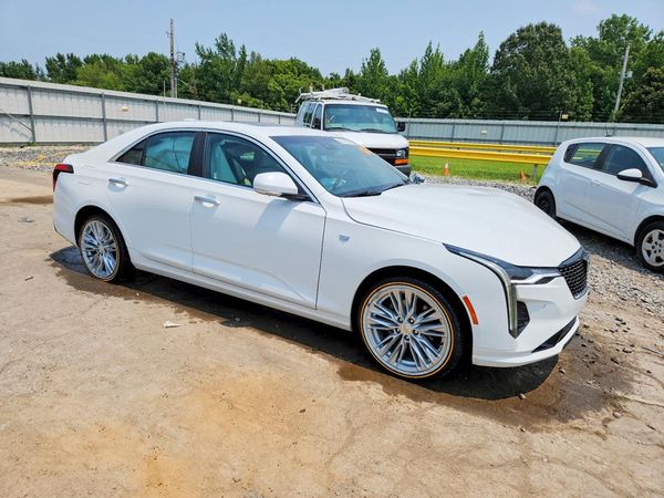 2023 CADILLAC CT4