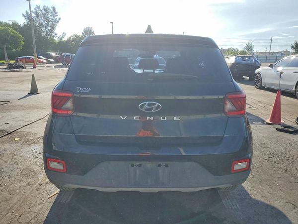 2021 HYUNDAI VENUE SE
