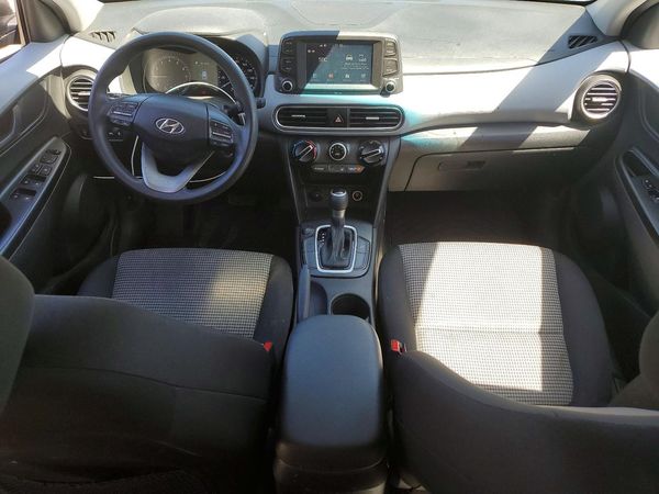 2020 HYUNDAI KONA SE