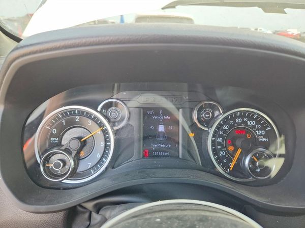 2022 RAM 1500 TRADESMAN QUAD CAB 4X4